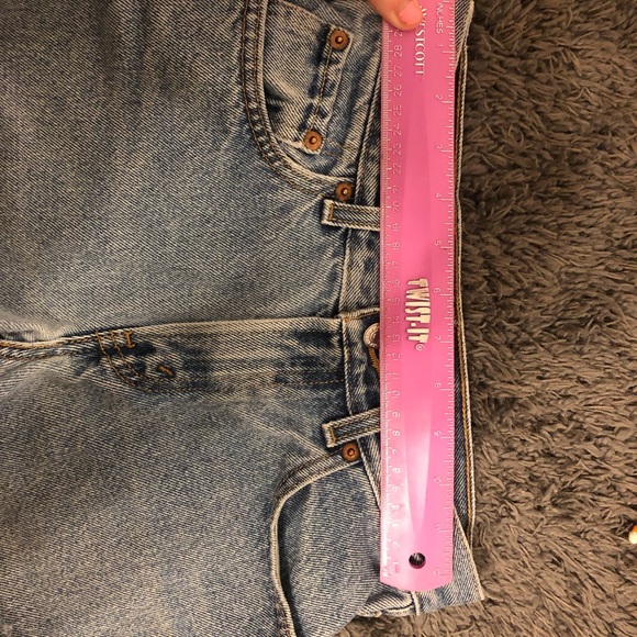 Levi’s shorts - Picture 7 of 7